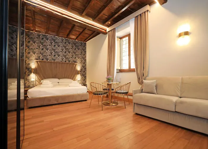 Golden Pantheon Rooms
